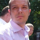 Fred É.