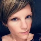Stéphanie J.