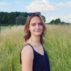 Léonie V.