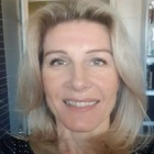 Estelle G.